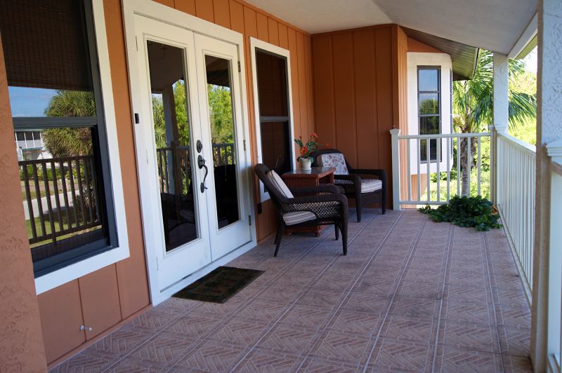 Porch Tile Installation detail